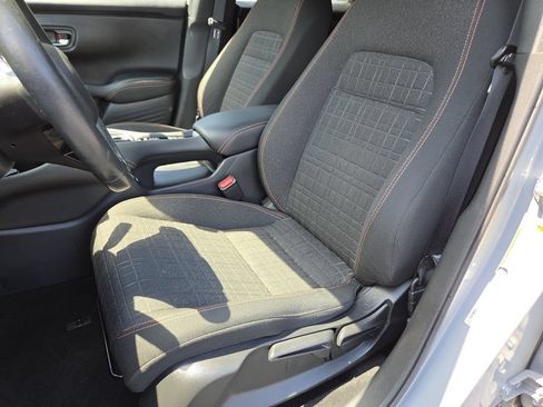 Certified 2023 Honda HR-V Sport image 30