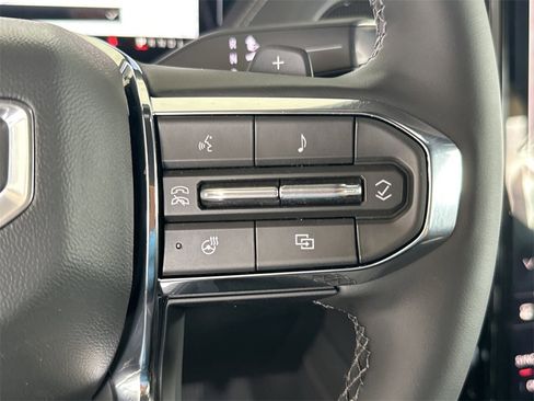 New 2026 GMC Yukon Elevation image 22