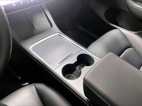 Used 2024 Tesla Model Y Long Range image 20