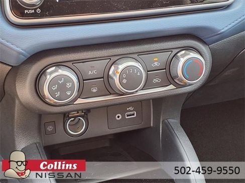 New 2025 Nissan Versa SV w/ Trunk Package image 21