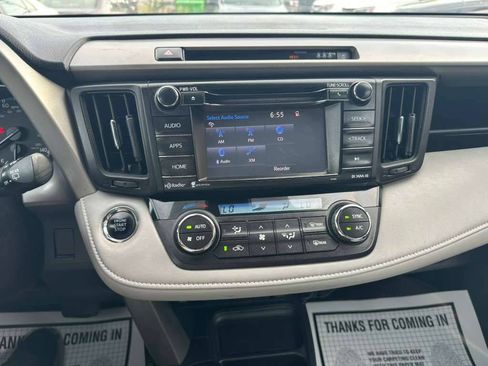 Used 2018 Toyota RAV4 XLE w/ Plus Extra Value Package AWD/4WD image 18