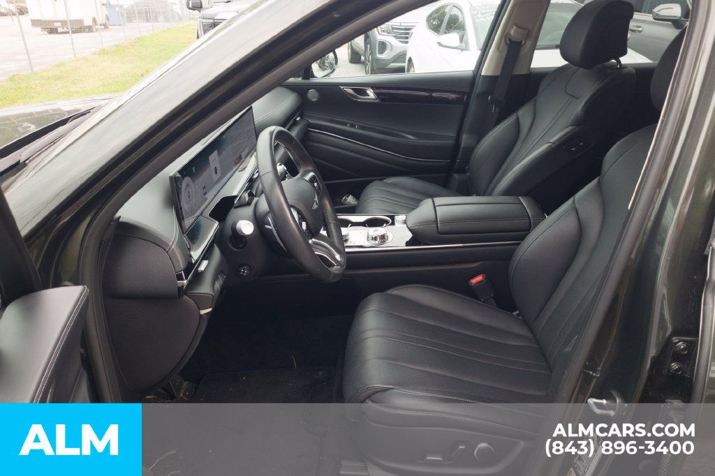 Used 2025 Genesis GV80 2.5T Standard AWD/4WD image 6