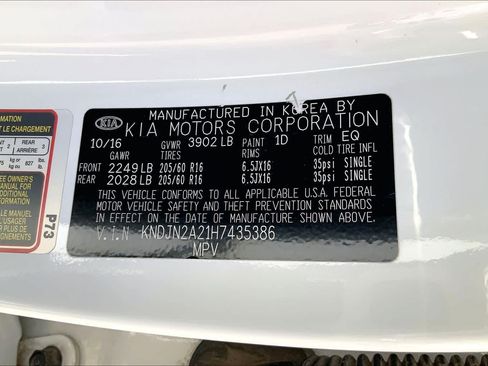 Used 2017 Kia Soul FWD image 27