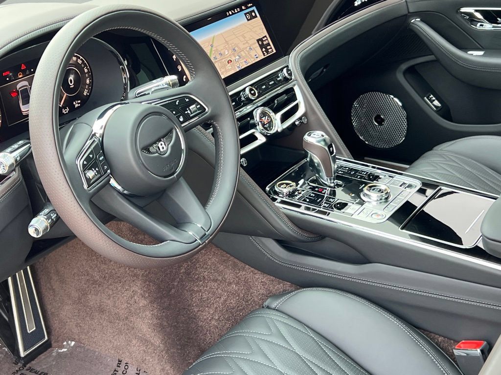Used 2026 Bentley Flying Spur Azure AWD/4WD image 16