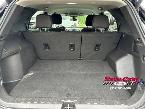 Used 2024 Chevrolet Equinox LT FWD image 12