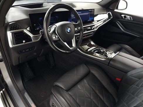 Used 2024 BMW X5 xDrive50e AWD/4WD image 16