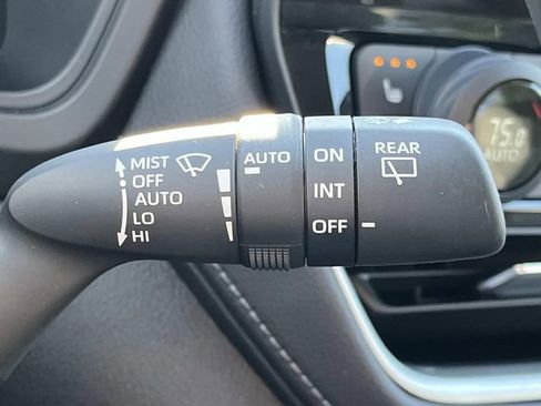 Used 2024 Toyota Grand Highlander Limited image 46