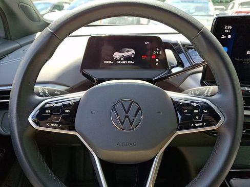 Used 2023 Volkswagen ID.4 Pro RWD image 22