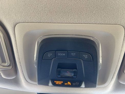 Used 2023 Toyota Corolla LE image 16