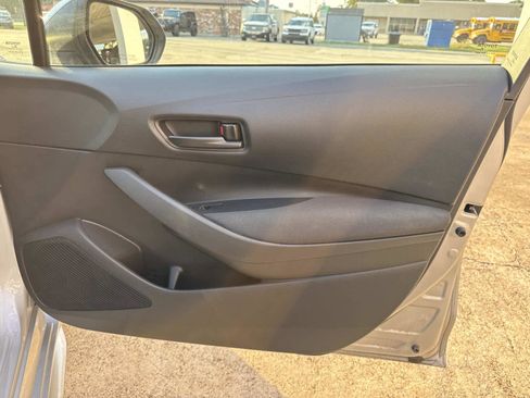 Used 2024 Toyota Corolla LE image 24