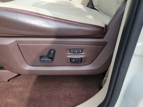 Used 2018 RAM 1500 Laramie Longhorn w/ Longhorn Southfork Package image 25