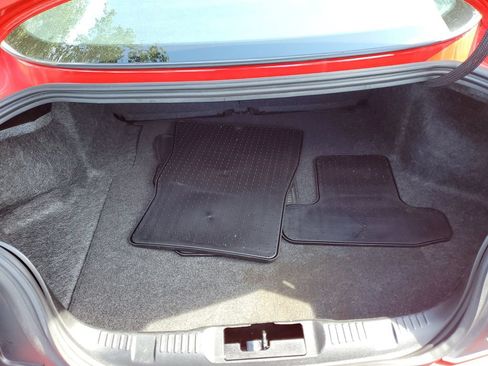 Used 2022 Ford Mustang Premium RWD image 7