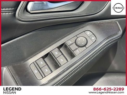 Used 2026 Nissan Rogue SV w/ SV Premium Package AWD/4WD image 15