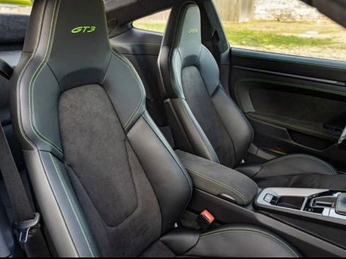 Used 2022 Porsche 911 GT3 RWD image 13