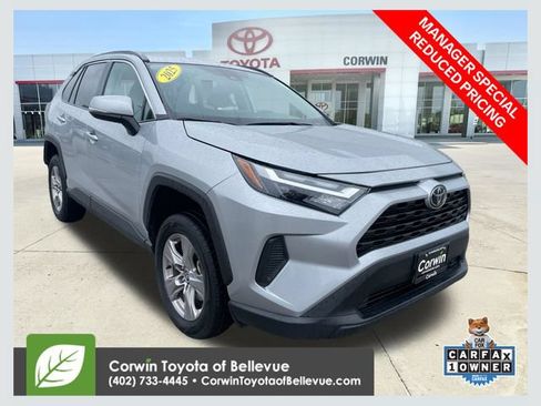 Used 2025 Toyota RAV4 XLE AWD/4WD image 1