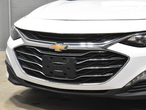 Used 2022 Chevrolet Malibu LT FWD image 31