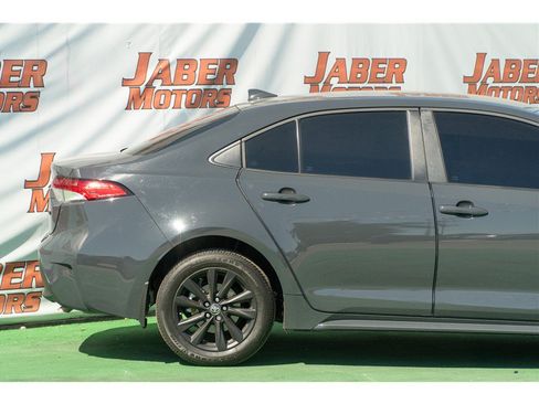 Used 2026 Toyota Corolla LE w/ LE Premium Package FWD image 40