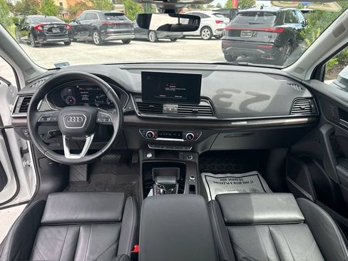 Used 2023 Audi Q5 e Premium Plus w/ Premium Plus Package AWD/4WD image 17