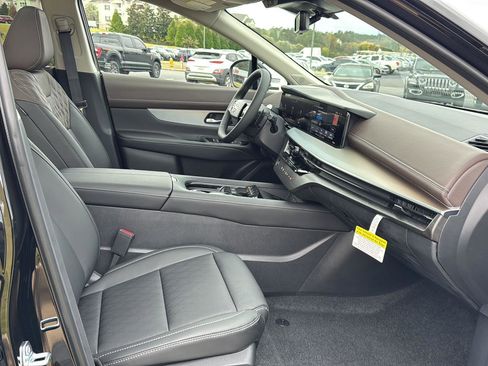 New 2026 Nissan Murano Platinum image 10