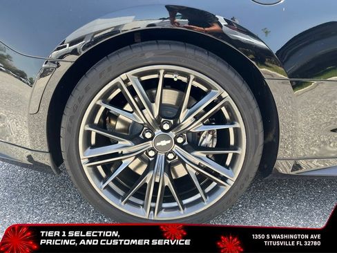 Used 2018 Chevrolet Camaro ZL1 RWD image 9