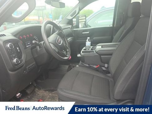 Used 2025 GMC Sierra 2500 Pro AWD/4WD image 6