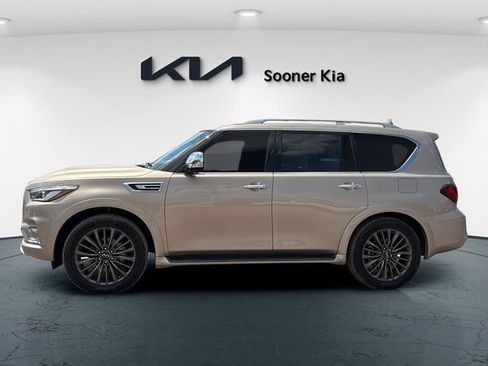 Used 2023 INFINITI QX80 Sensory w/ All-Season Package AWD/4WD image 3