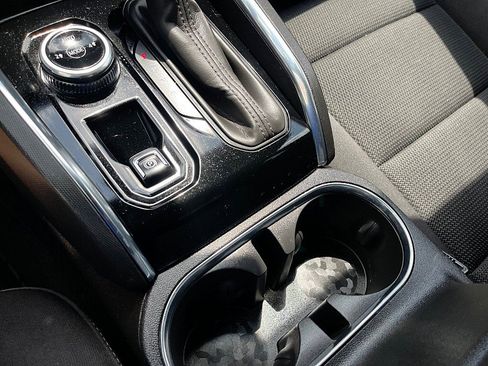 Used 2023 GMC Canyon Elevation w/ Convenience Package image 18