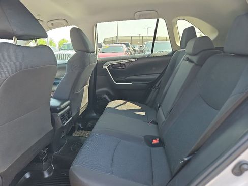 Used 2023 Toyota RAV4 LE AWD/4WD image 14