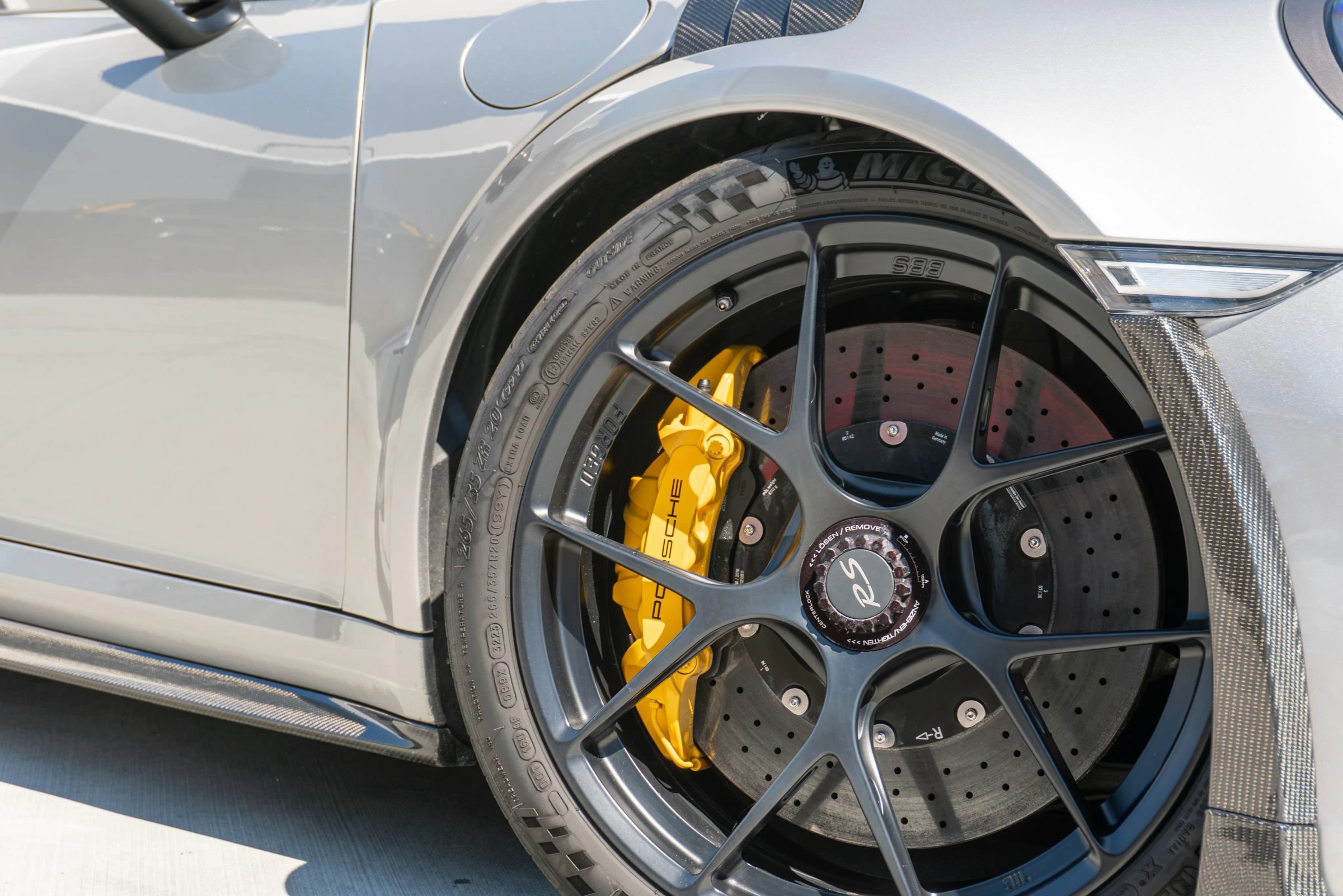 Used 2019 Porsche 911 GT3 RS RWD image 28