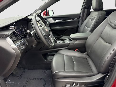 Used 2022 Cadillac XT5 Premium Luxury AWD/4WD image 17