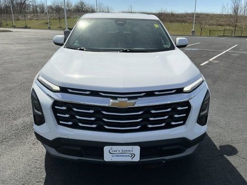 Used 2025 Chevrolet Equinox LT image 9