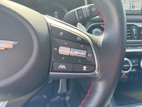 Used 2023 Genesis G70 2.0T w/ Sport Prestige Package image 23