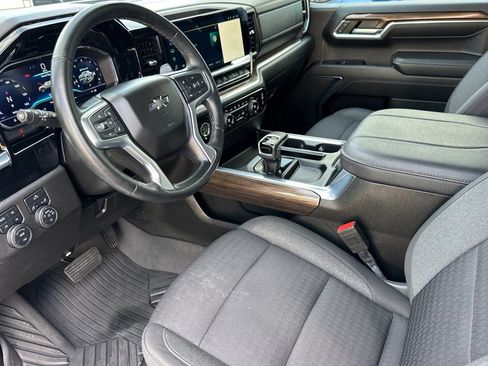 Certified 2023 Chevrolet Silverado 1500 RST AWD/4WD image 10