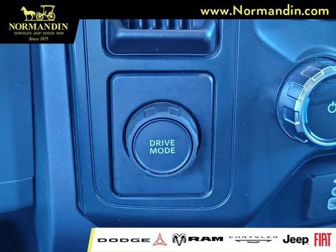 Used 2025 Ford F150 XLT w/ Equipment Group 301A Standard RWD image 13