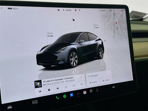 Used 2023 Tesla Model Y Long Range image 7