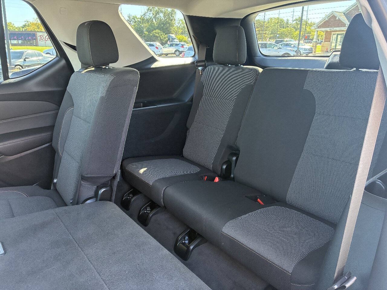 Used 2020 Chevrolet Traverse LT AWD/4WD image 20