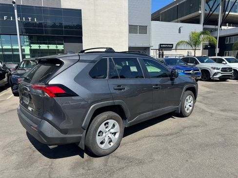 Used 2019 Toyota RAV4 LE w/ All Weather Liner Package AWD/4WD image 3