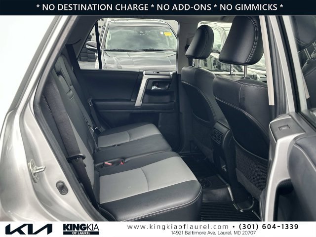 Used 2023 Toyota 4Runner SR5 Premium w/ Moonroof Package AWD/4WD image 17