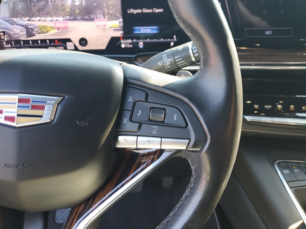 Used 2023 Cadillac Escalade ESV Premium Luxury AWD/4WD image 29
