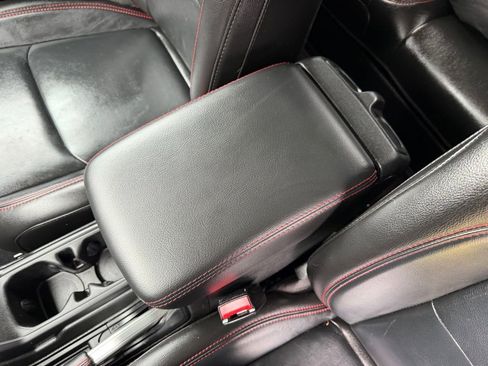 Used 2022 Jeep Gladiator Rubicon w/ LED Lighting Group AWD/4WD image 25