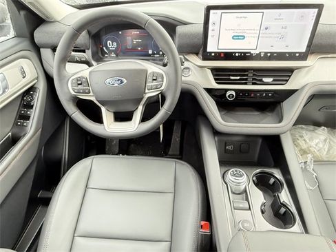 New 2026 Ford Explorer Active w/ Active Comfort Package image 11