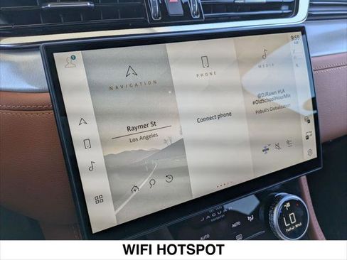 New 2026 Jaguar F-PACE R-Dynamic S image 9