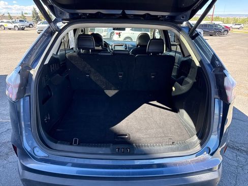 Used 2019 Ford Edge Titanium w/ Equipment Group 301A AWD/4WD image 23