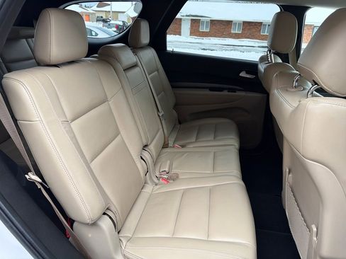 Used 2021 Dodge Durango SXT image 17