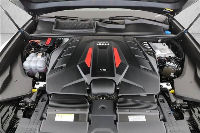 Used 2021 Audi SQ8 Prestige w/ Prestige Package AWD/4WD image 23