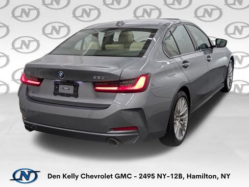 Used 2023 BMW 330i xDrive Sedan w/ Driving Assistance Package AWD/4WD image 2