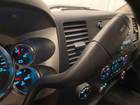 Used 2008 Chevrolet Silverado 1500 LT w/ Power Pack Plus AWD/4WD image 31