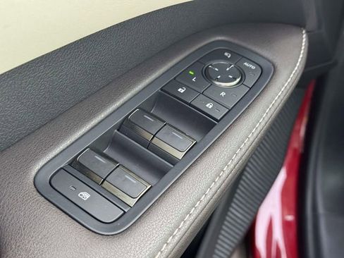 Used 2023 Lexus RX 350 Premium w/ Accessory Package image 23