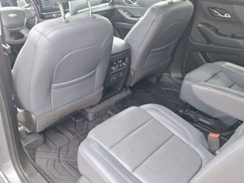 Used 2019 Chevrolet Traverse Premier w/ Driver Confidence II Package image 22