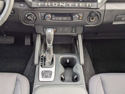 New 2026 Nissan Frontier SV AWD/4WD image 17